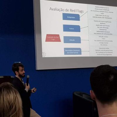 Dr. Iã Miranda palestrando na Universidade Feevale